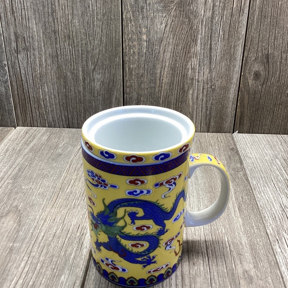 Asian Themed DRAGON Ceramic Tea Cup Diffuser 3-Piece. Cup, Lid, and Strainer - Picture 14 of 16
